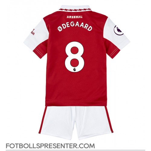 Arsenal Martin Odegaard #8 Hemmatröja Barn 2022-23 Kortärmad (+ korta byxor)